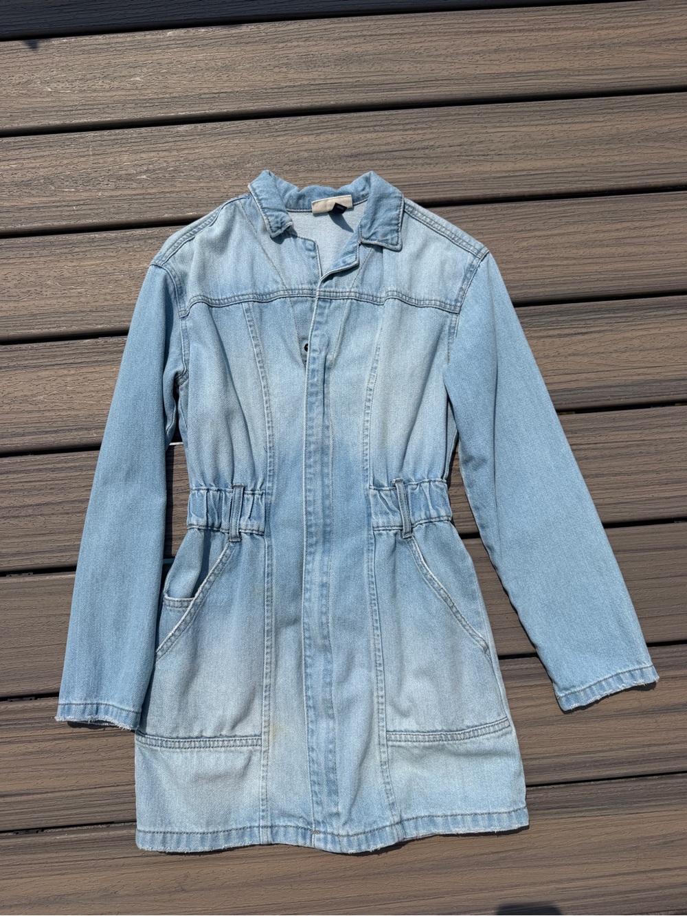 Universal Thread Light Blue Denim Dress Collar Detail